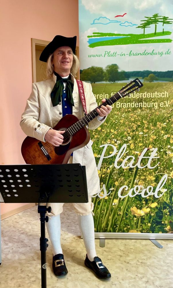 ronald heber in fredersdorf dorfgemeinschaftshaus